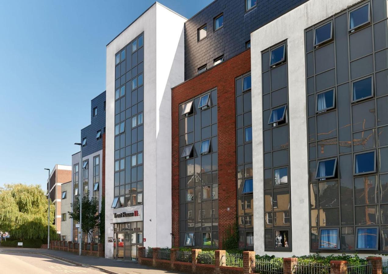 Cosy Ensuite Bedrooms At Trust House Near Exeter City Centre מראה חיצוני תמונה