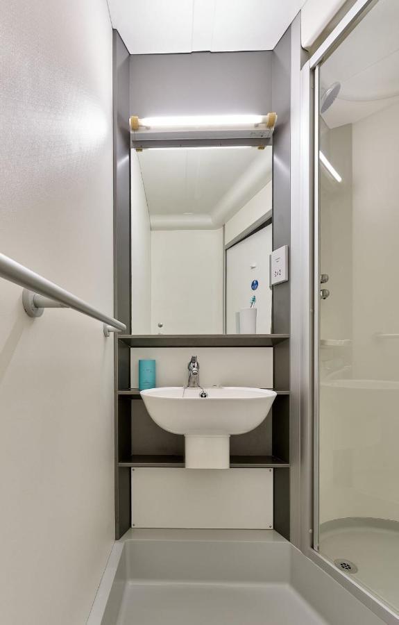Cosy Ensuite Bedrooms At Trust House Near Exeter City Centre מראה חיצוני תמונה